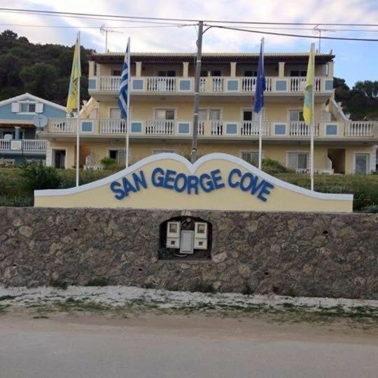Aparthotel San George Cove Afión Esterno foto