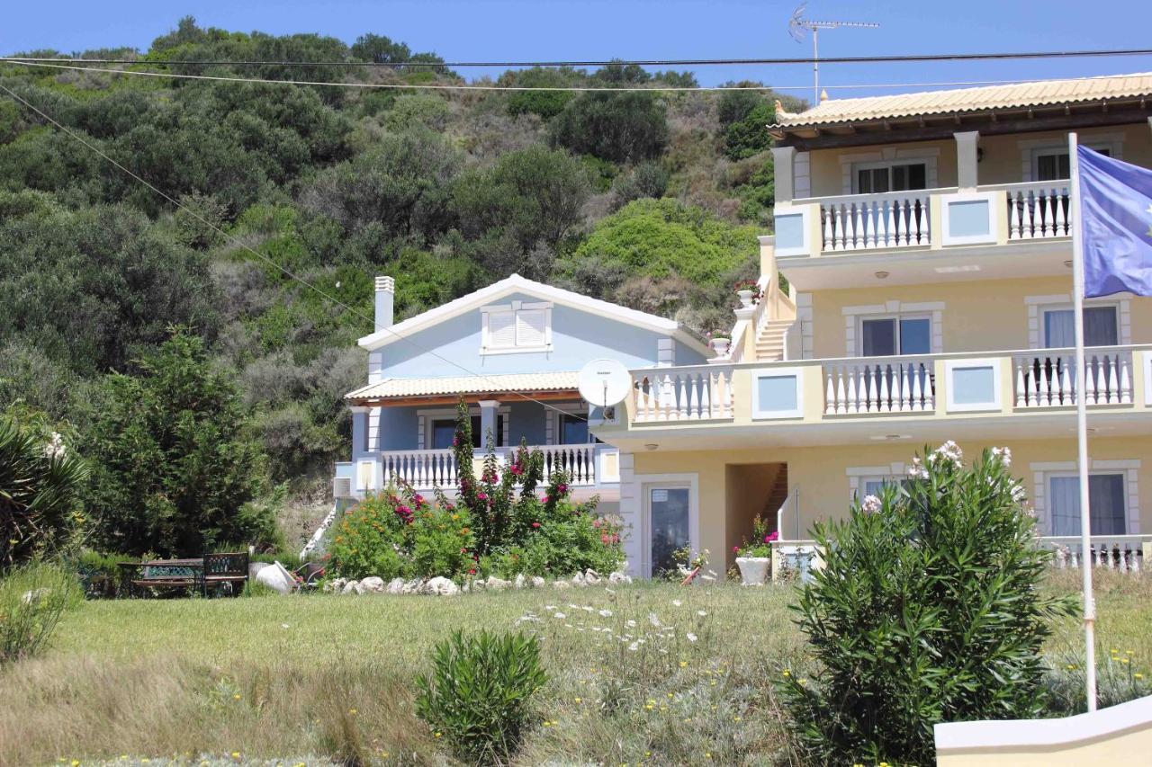 Aparthotel San George Cove Afión Esterno foto
