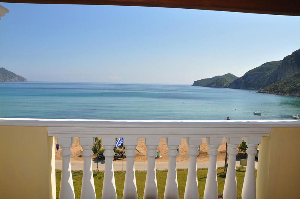Aparthotel San George Cove Afión Esterno foto