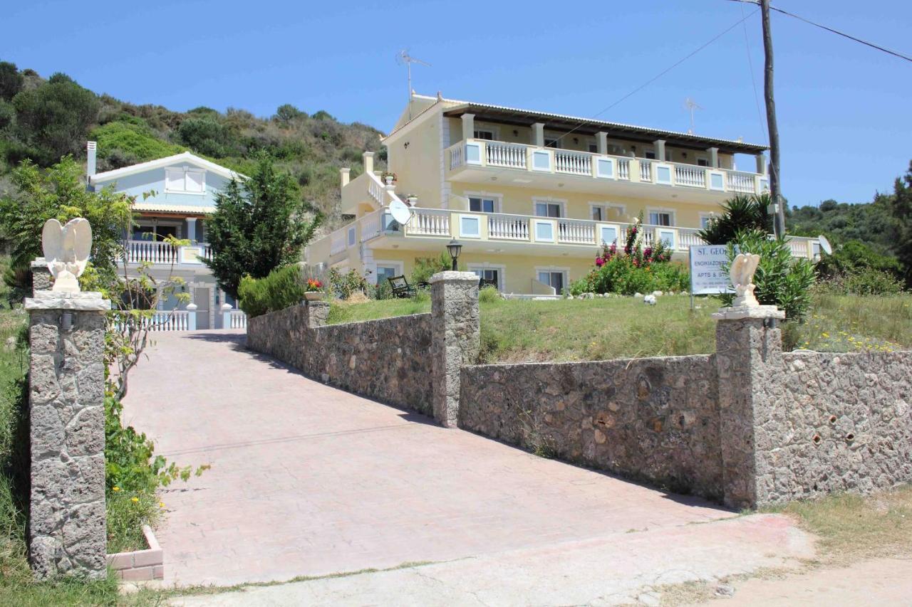 Aparthotel San George Cove Afión Esterno foto