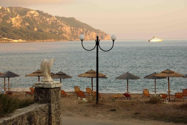 Aparthotel San George Cove Afión Esterno foto
