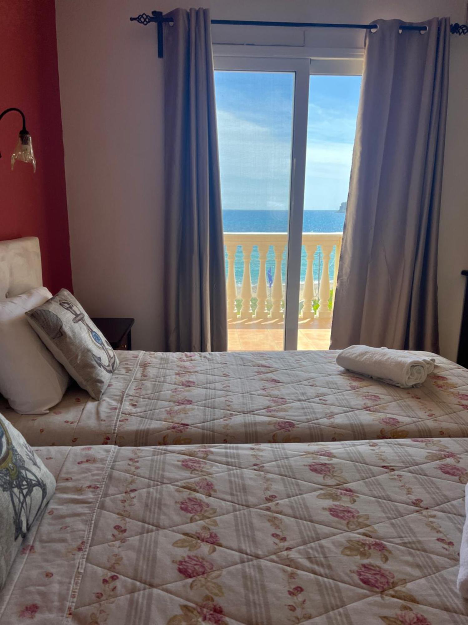 Aparthotel San George Cove Afión Esterno foto